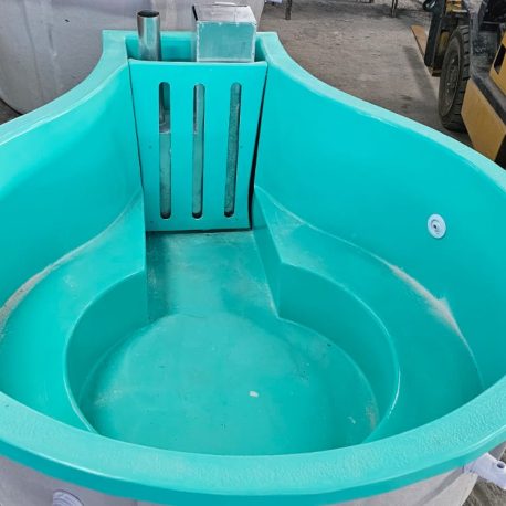 piscina 2,6×2 prof 0,90 a 1,1 Gotita
