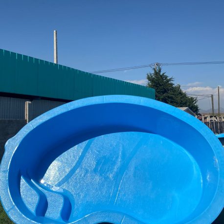 piscina 3,7×2.15 prof 0.75